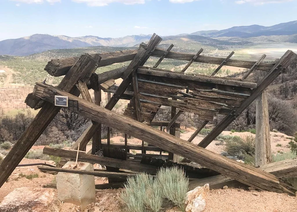 Historic timbers at the Lucky Baldwin Mine on the Gold Fever Trail
